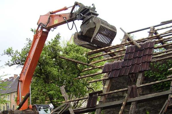 Abbrucharbeiten im Bezirk Sankt Veit an der Glan